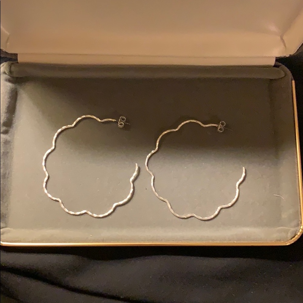 SALE 🛍 3 for $20.00 Earrings